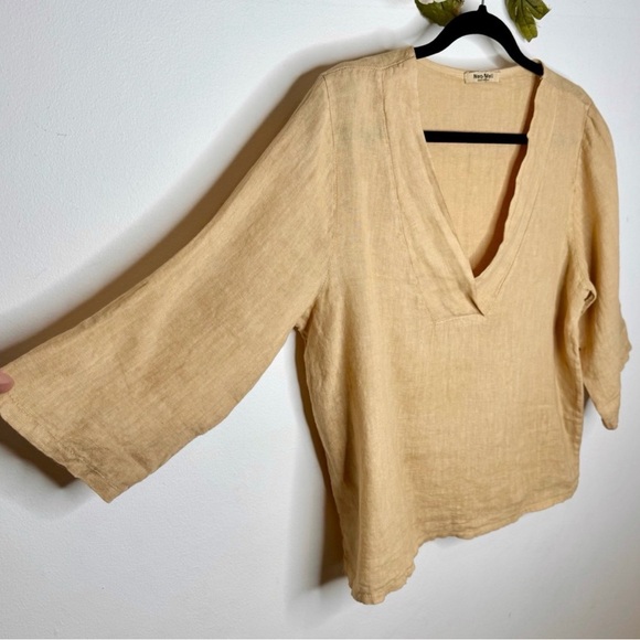 Meo Meli Linen Top - Picture 2 of 5